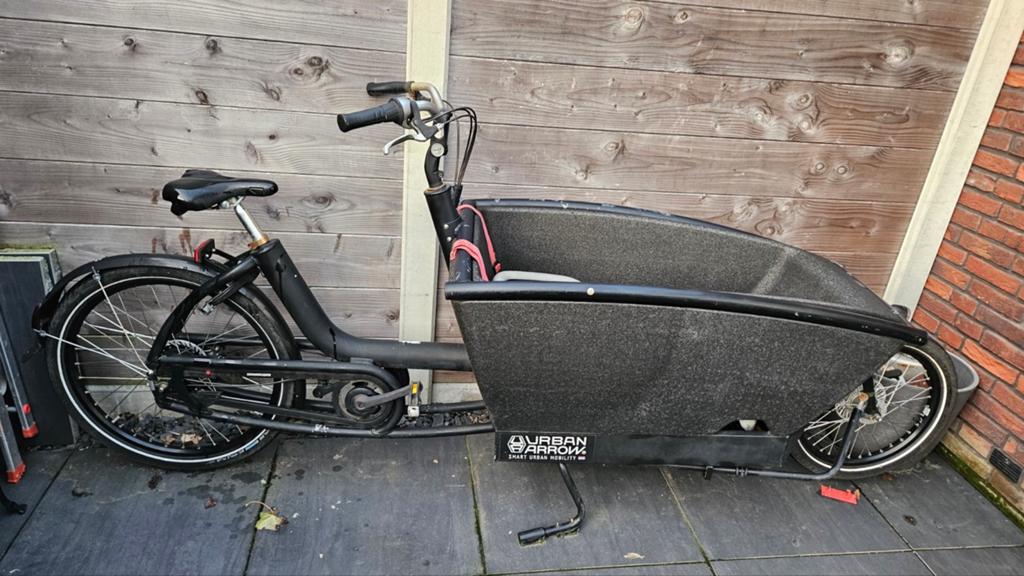 Urban Arrow family bakfiets - niet elektrisch - opknapper, Gebruikt, Huif, 2 kinderen, Ophalen