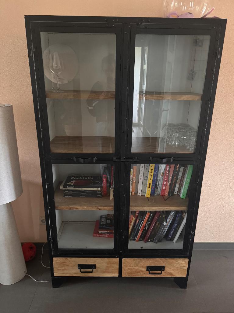 Kast loods 5, Ophalen, Gebruikt