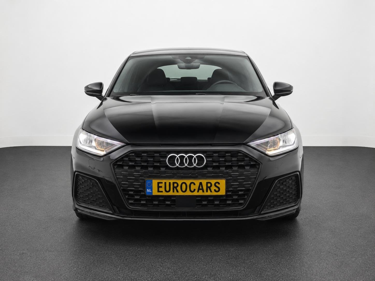 Audi A1 Sportback 25 TFSI Advanced edition Navi Virtual Cock, Auto's, Audi, Stof, 95 pk, Zwart, Bedrijf