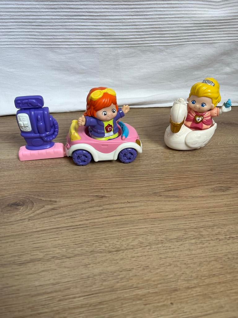 Vtech Speelset: Auto met figuur en Zwaan met prinses, Ophalen, Gebruikt, 2 tot 4 jaar