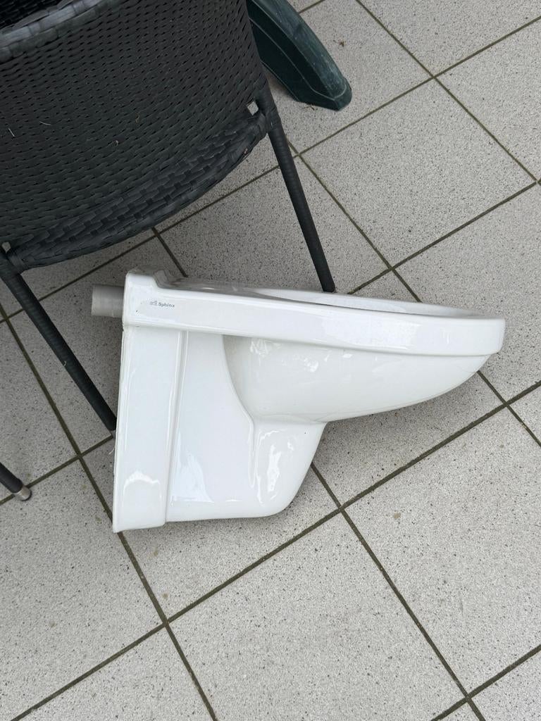 Sphinx toilet, Ophalen, Minder dan 25 cm, Minder dan 50 cm, Minder dan 100 cm