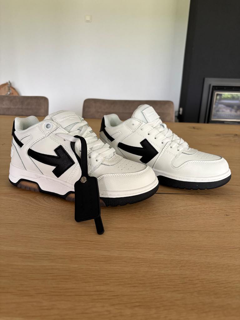Off-White Out Of Office schoenen | NIEUW, Wit, Nieuw, Ophalen of Verzenden, Sneakers of Gympen