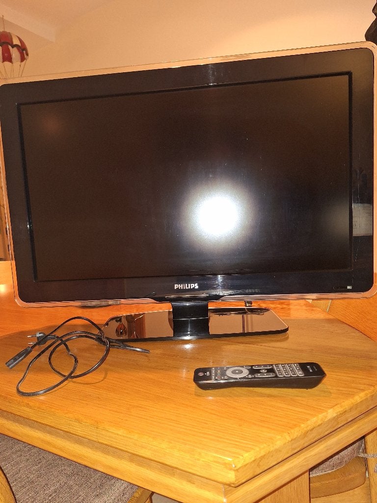Philips 32PFL7403D/12 LCD TV met afstandsbediening, Ophalen, Philips, Gebruikt, 50 Hz