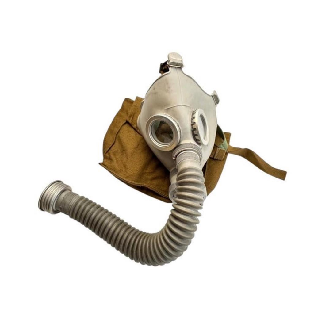 Russisch GP-5 gasmasker kindermaat met tas, Verzamelen, Militaria | Algemeen, Landmacht, Kleding of Schoenen, Overige gebieden