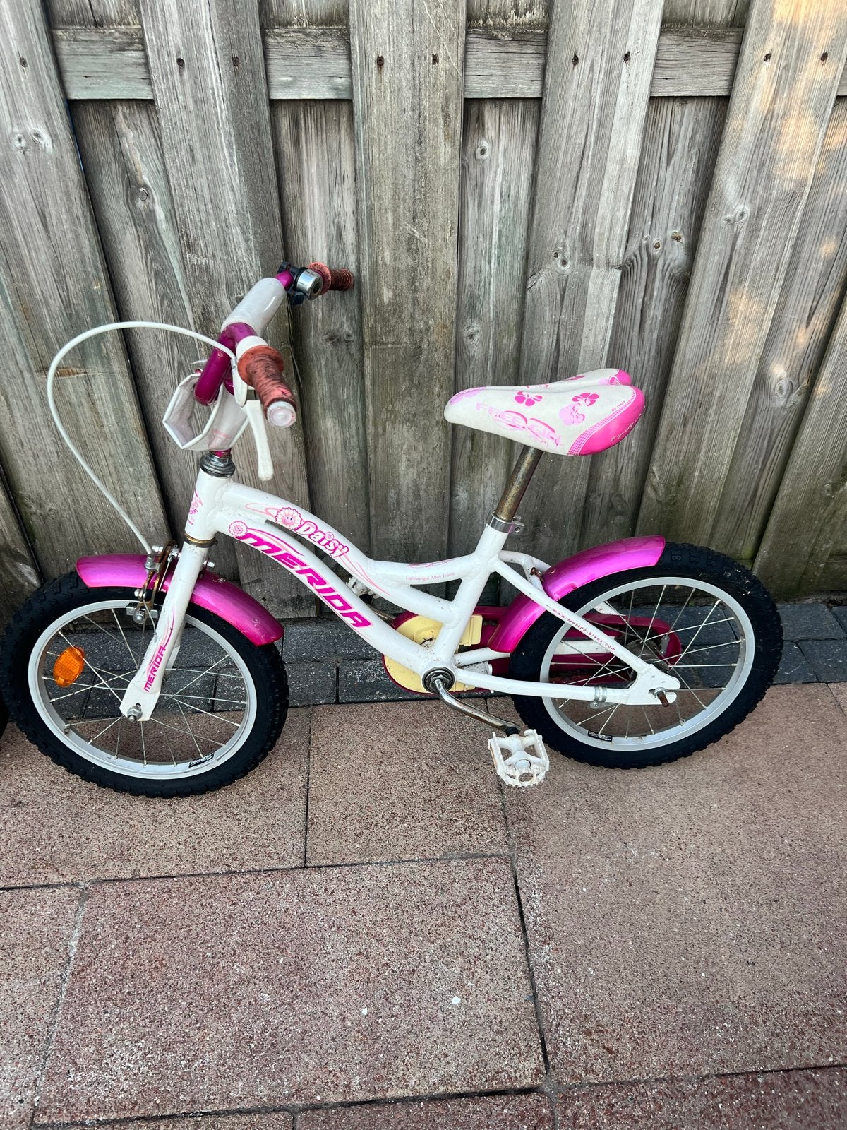 Merida Daisy 16 inch kinderfiets - Roze/Wit, Ophalen, Zijwieltjes, Velgrem, 16 tot 20 inch
