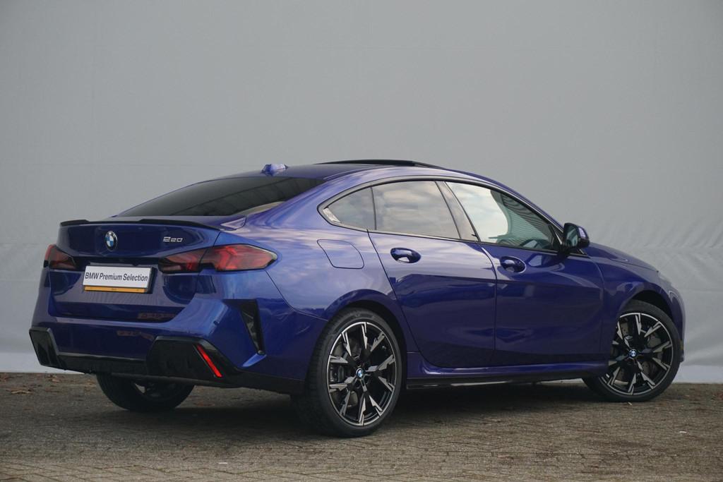 BMW 2 Serie Gran Coupé 220 M Sportpakket Pro 19'' | Elektri, Stof, Met garantie (alle), Origineel Nederlands, Bedrijf