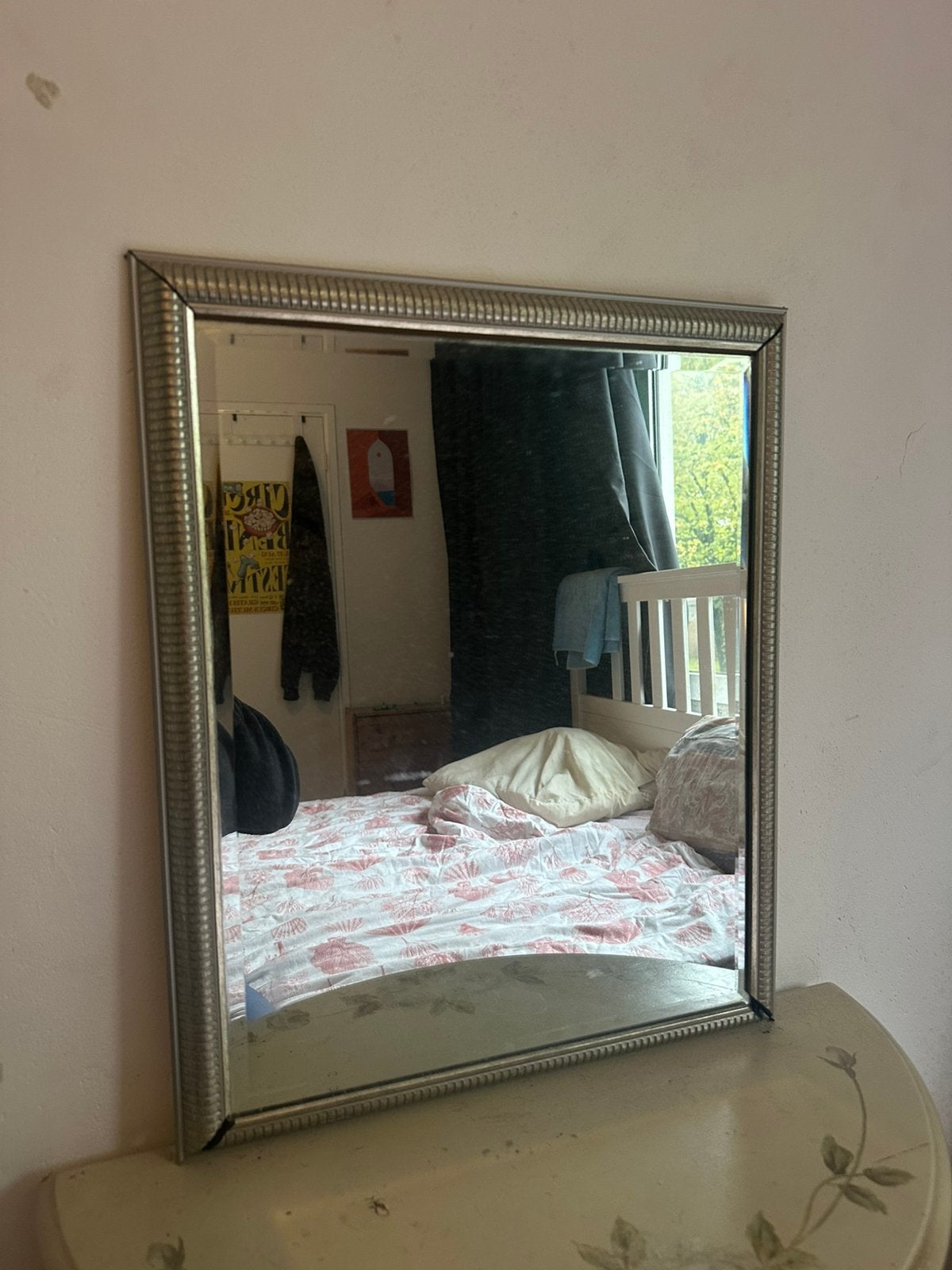 Silver-framed mirror, Ophalen of Verzenden