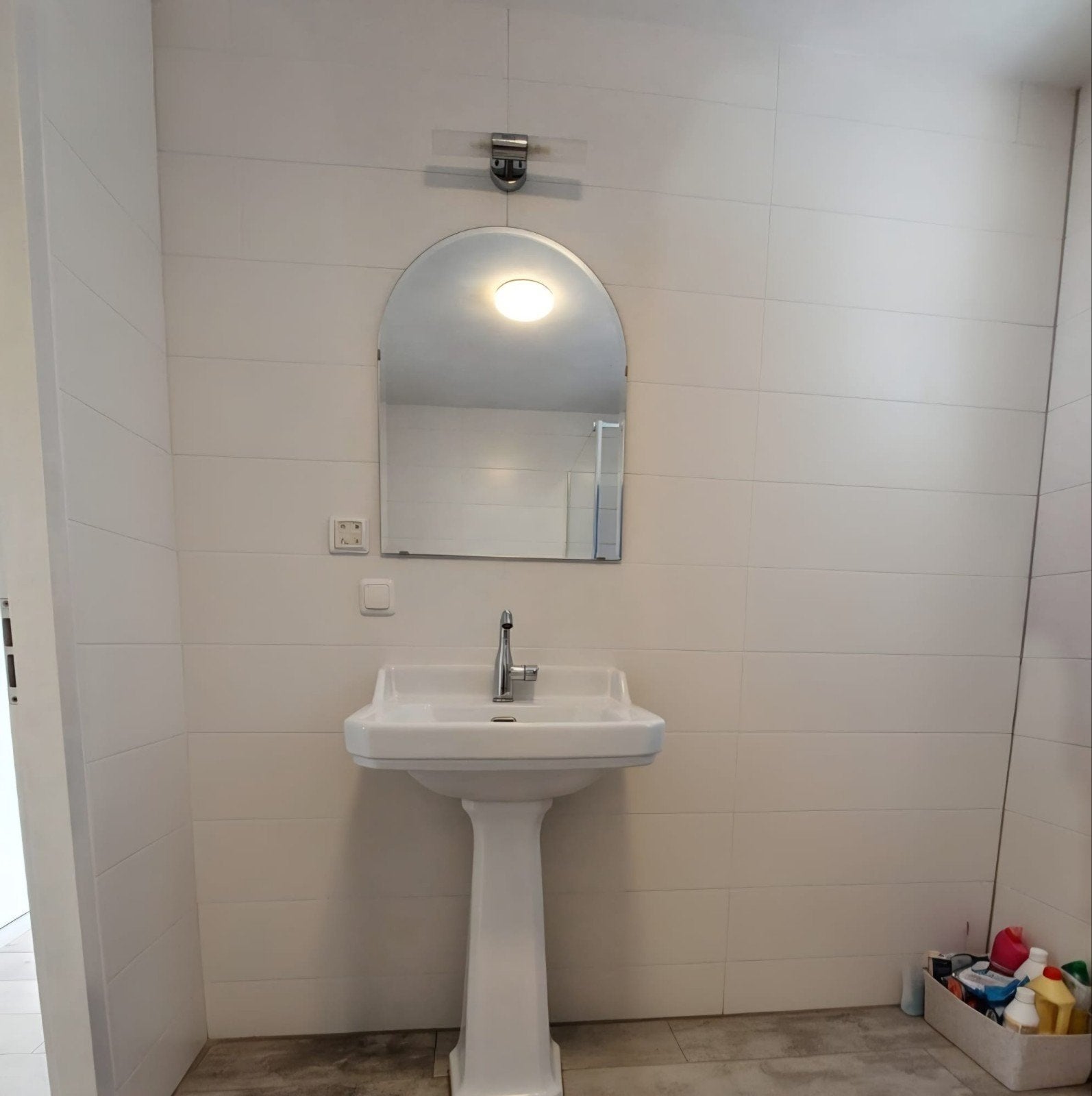 Aparte wastafel incl. Grohe kraan, spiegel en lamp, Ophalen, Wastafel