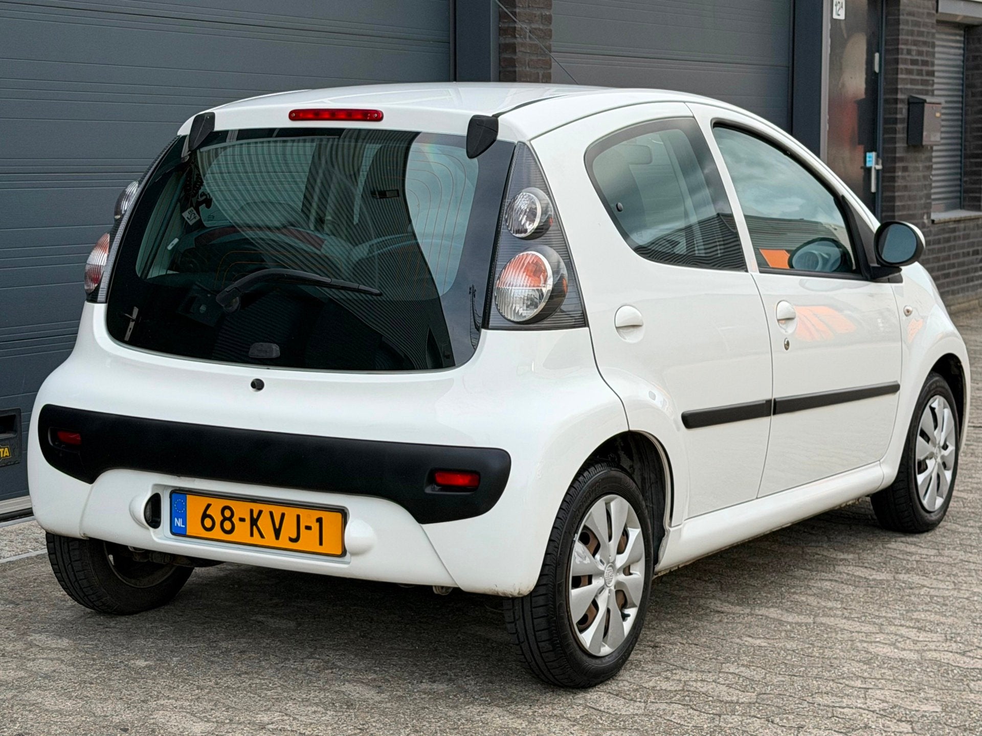 Citroen C1 1.0-12V Ambiance 5deurs nieuwe APK, Voorwielaandrijving, Stof, Gebruikt, 4 stoelen