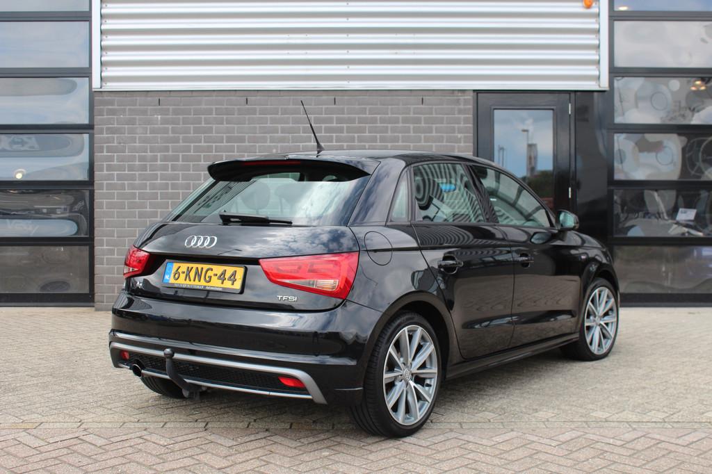 Audi A1 Sportback 1.2 TFSI Admired / S-Line / Leer / Led / N, Voorwielaandrijving, Euro 5, 86 pk, Met garantie (alle)