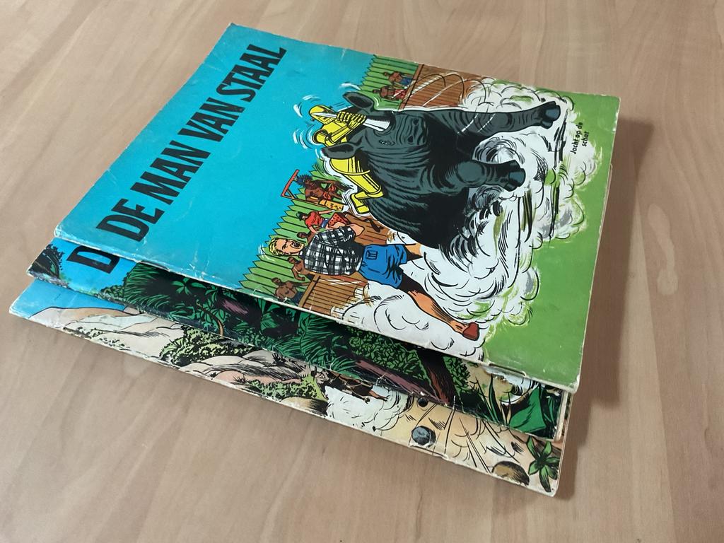 De man van Staal ( Archie ).3 titels  jaren 60  (vanaf €12), Meerdere comics, Ophalen of Verzenden, Zo goed als nieuw, Europa