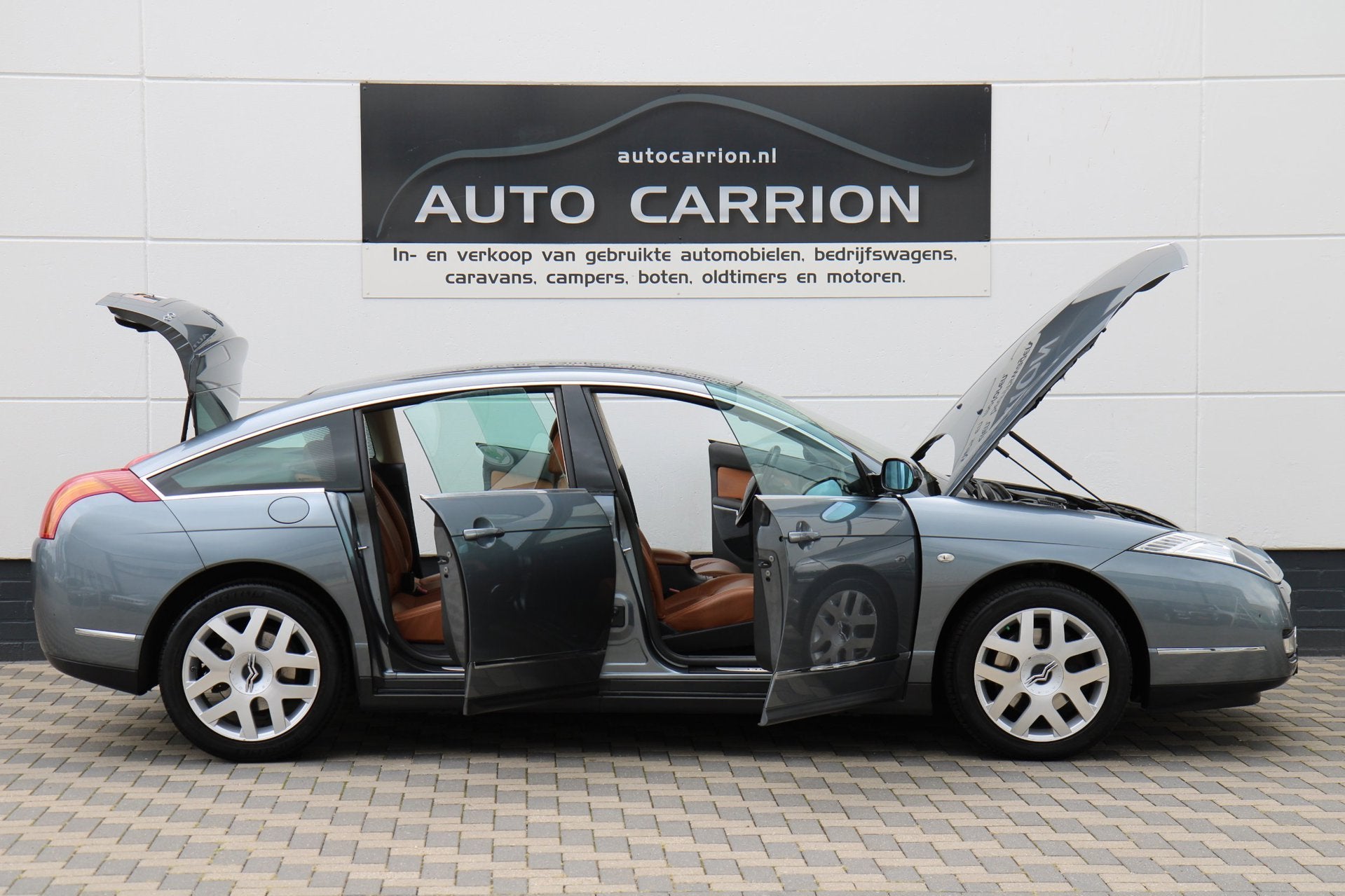 Citroen C6 2.2 HdiF Serie Speciale Navi Automaat APK NAP !, Auto's, Euro 5, Gebruikt, 1823 kg, Diesel