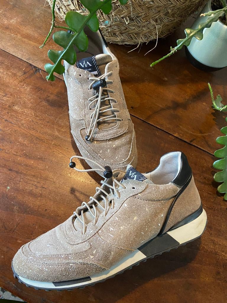 Aparte Via Vai sneakers beige suëde/goud vlekjes mt 39  igst, Kleding | Dames, Schoenen, Via Vai, Beige, Ophalen of Verzenden