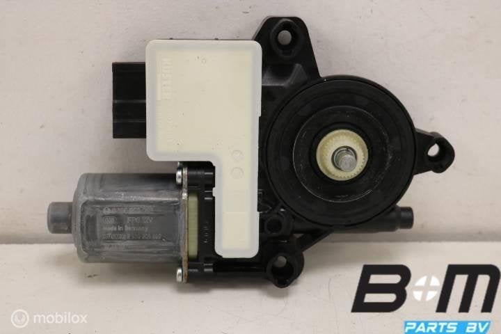 Raammotor linksvoor VW Polo 2G 2Q195881, Gebruikt