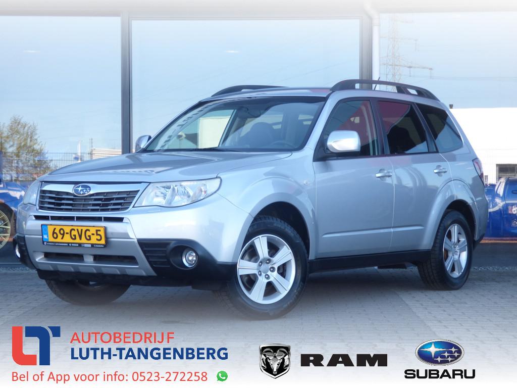 Subaru Forester 2.0 AWD Luxury Plus | Leder | Navi | PDC | T, Gebruikt, Zwart, 4 cilinders, 150 pk