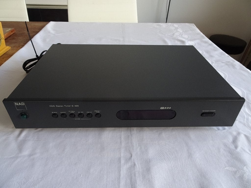 NAD C 420 tuner, Ophalen of Verzenden, Zo goed als nieuw