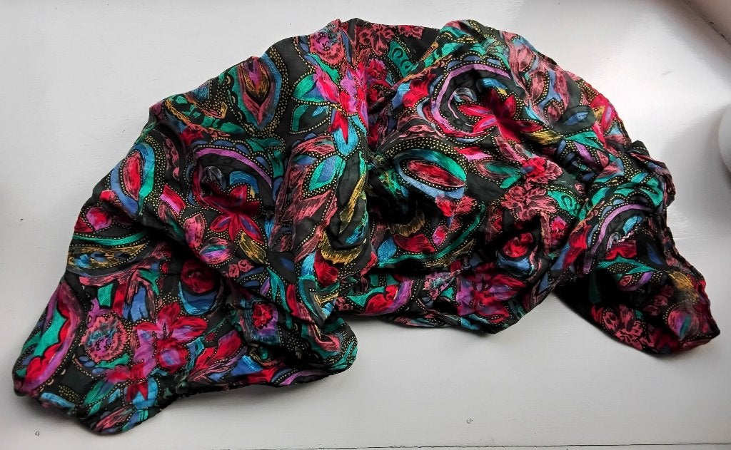 Vintage kleurrijke sjaal - 100 cm  90 cm - hippie, boho, Ophalen of Verzenden, Gedragen, Maat 46/48 (XL) of groter, Sjaal
