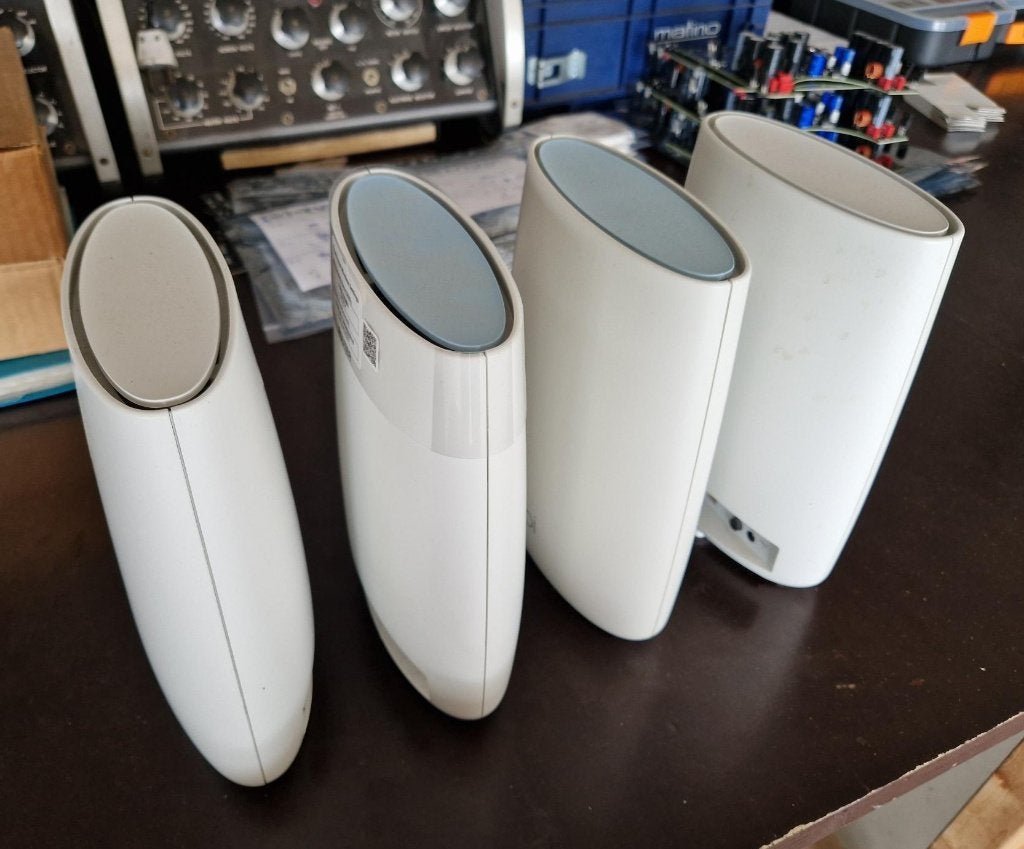 Netgear ORBI RBR50v2 en RBS50v2, Computers en Software, Routers en Modems, Gebruikt, Router, Ophalen of Verzenden