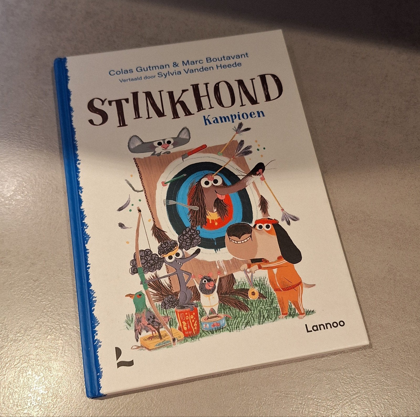 Stinkhond Kampioen - Colas Gutman & Marc Boutavant, Ophalen of Verzenden, Zo goed als nieuw, Colas Gutman & Marc Boutavant, Fictie algemeen