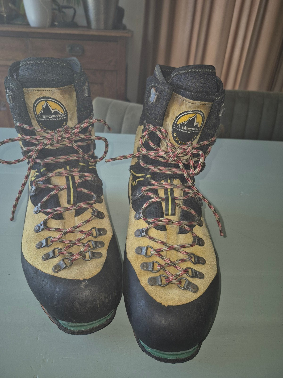 Bergschoenen La Sportiva stijgijzervast, Ophalen, Gebruikt, Schoenen