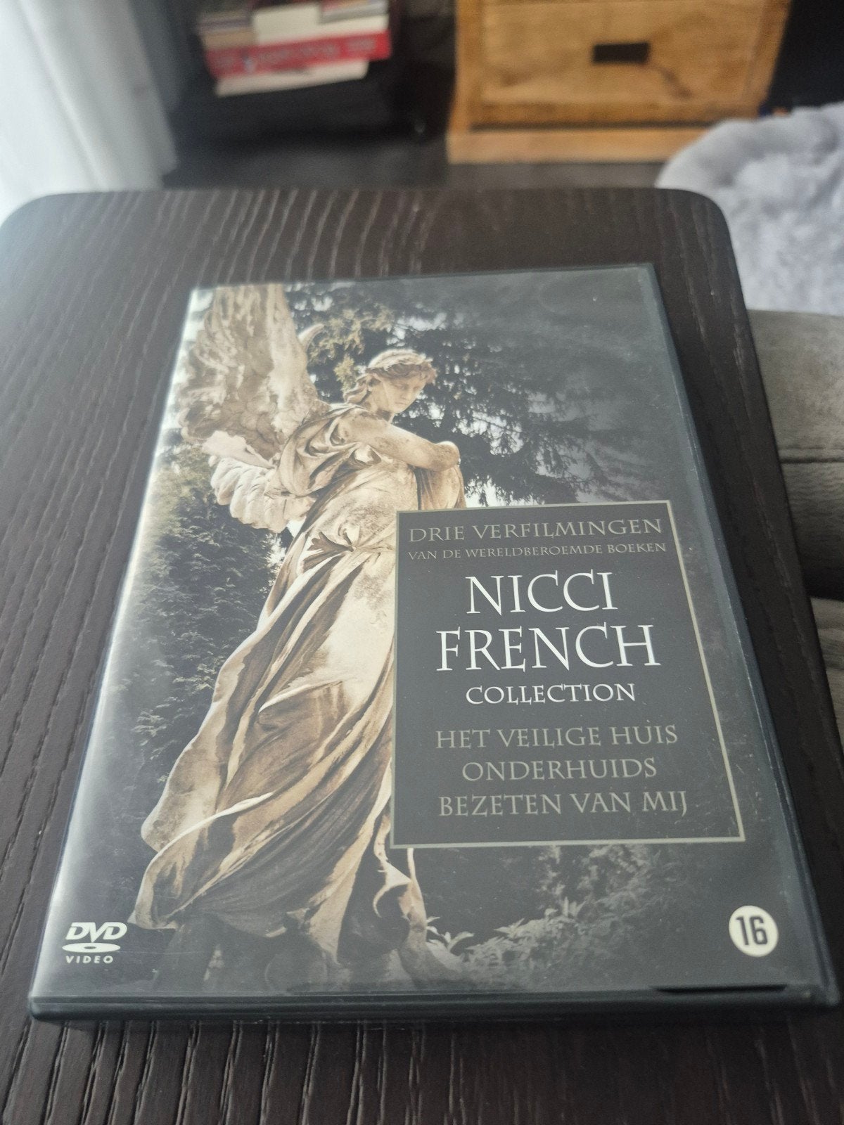 Nicci French Collection DVD - Het Veilige Huis, Onderhuids, Cd's en Dvd's, Psychologische thriller, Vanaf 16 jaar, Nederlands