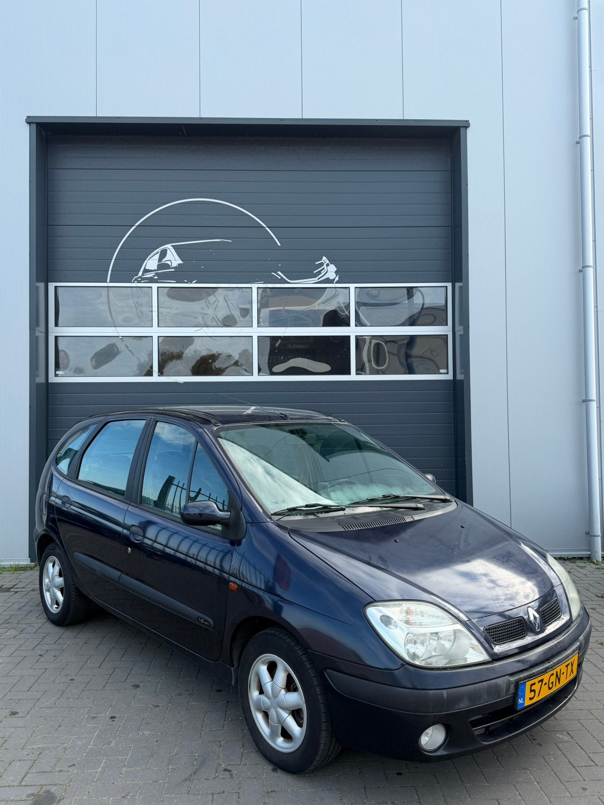 Renault Scénic 1.6 16V AUTOMAAT UNIEK LAGE KM, Stof, 1250 kg, 4 cilinders, Blauw