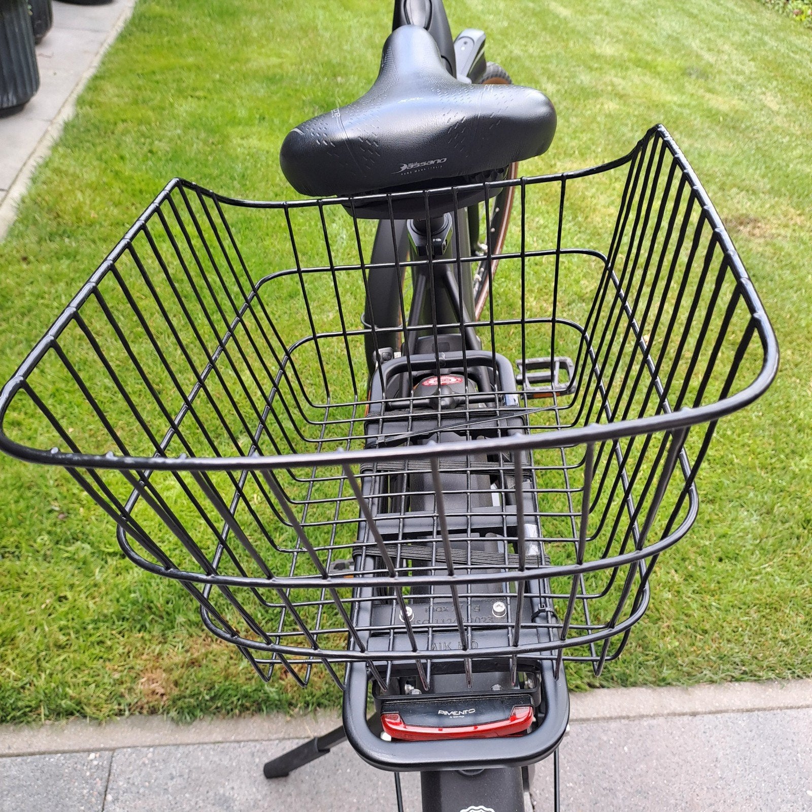 Zwarte Fiets boodschappen mand z.g.a.n, Fietsen en Brommers, Ophalen of Verzenden, Zo goed als nieuw, Fietsmand