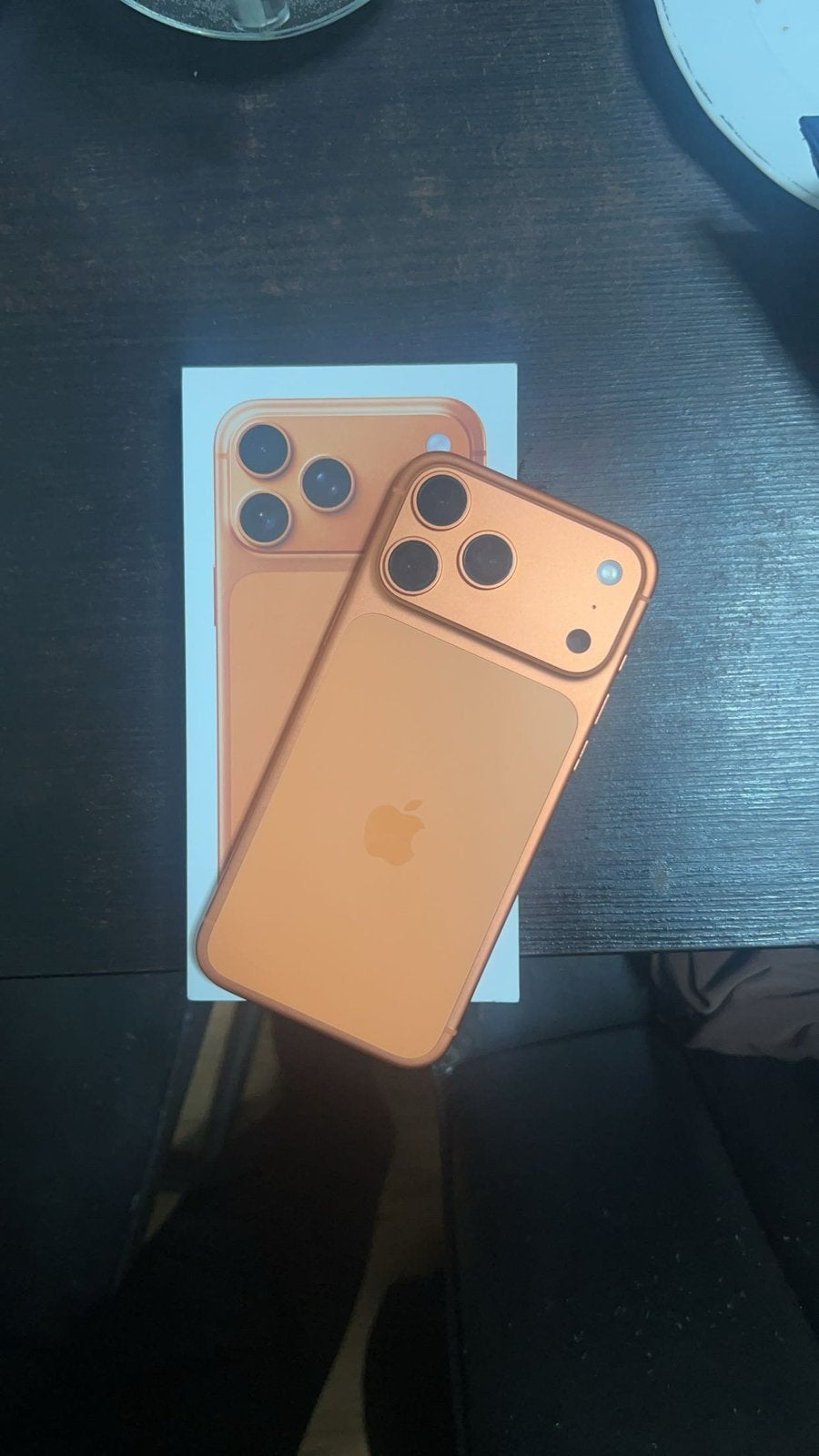 Oranje iPhone 17 Pro Max - Zo goed als nieuw, Telecommunicatie, Zwart, 1 TB, Ophalen of Verzenden, Zo goed als nieuw