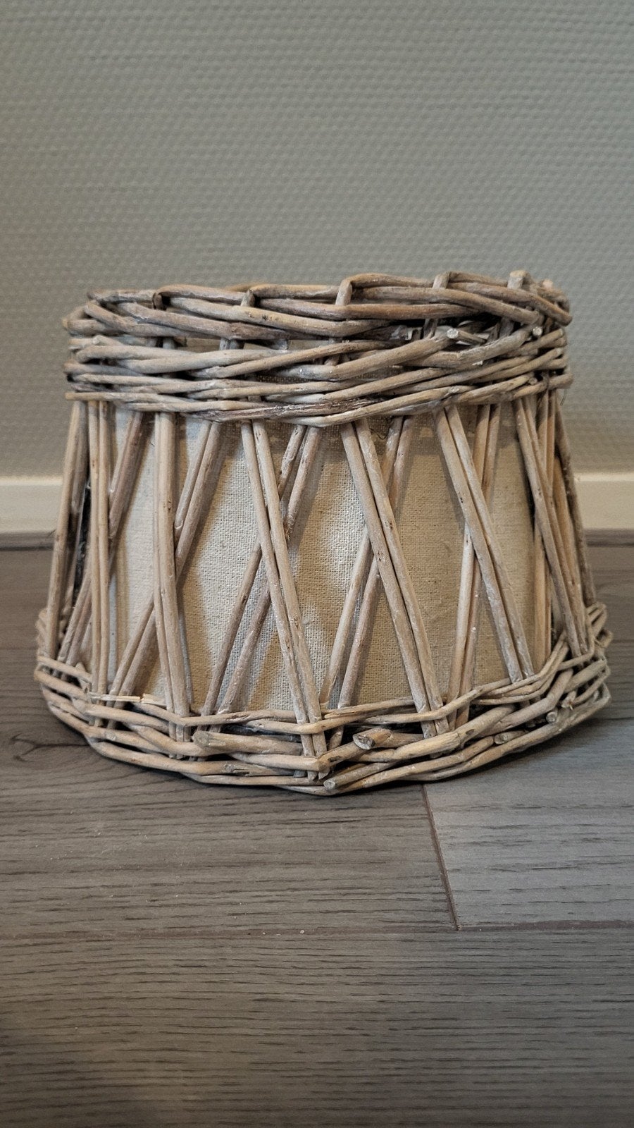 Mooie rotan lampenkap met natuurlijke uitstraling, Ophalen, Gebruikt, Beige, Rond