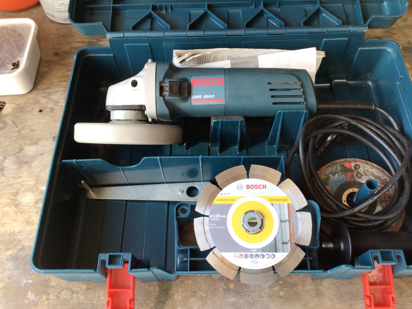 Bosch flex professional, Ophalen, Gebruikt, 700 tot 1000 watt, Haakse handslijpmachine