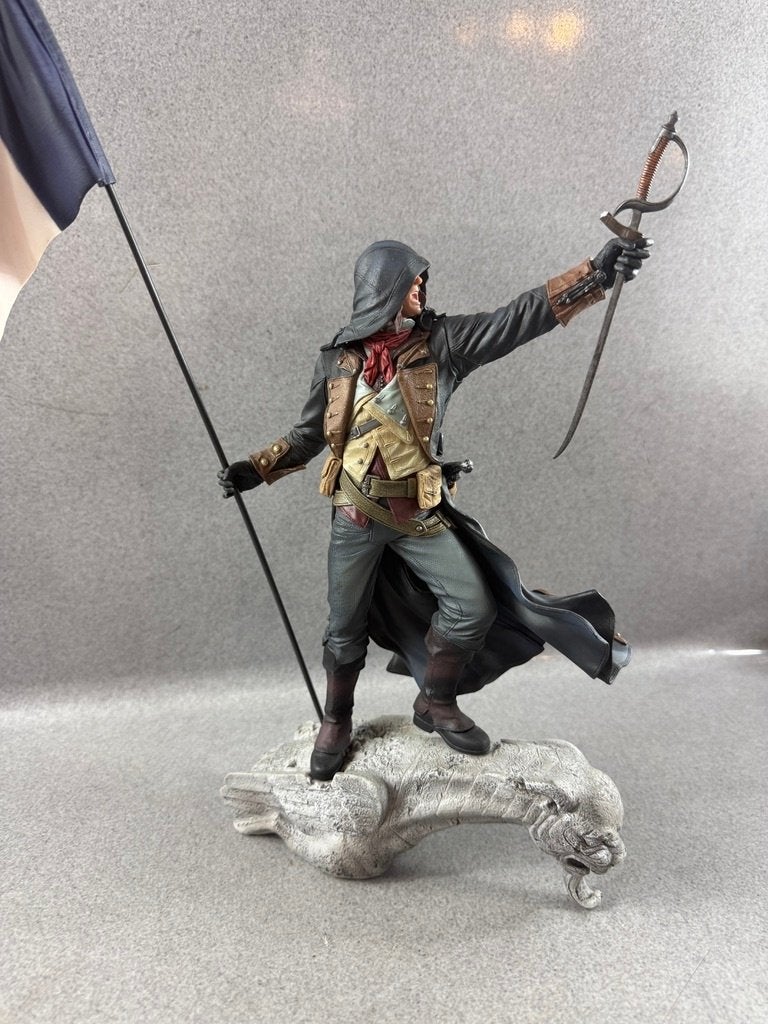 Arno Dorian Assassin's Creed Unity +vlag | Figure Figuur | 7, Ophalen of Verzenden, Gebruikt