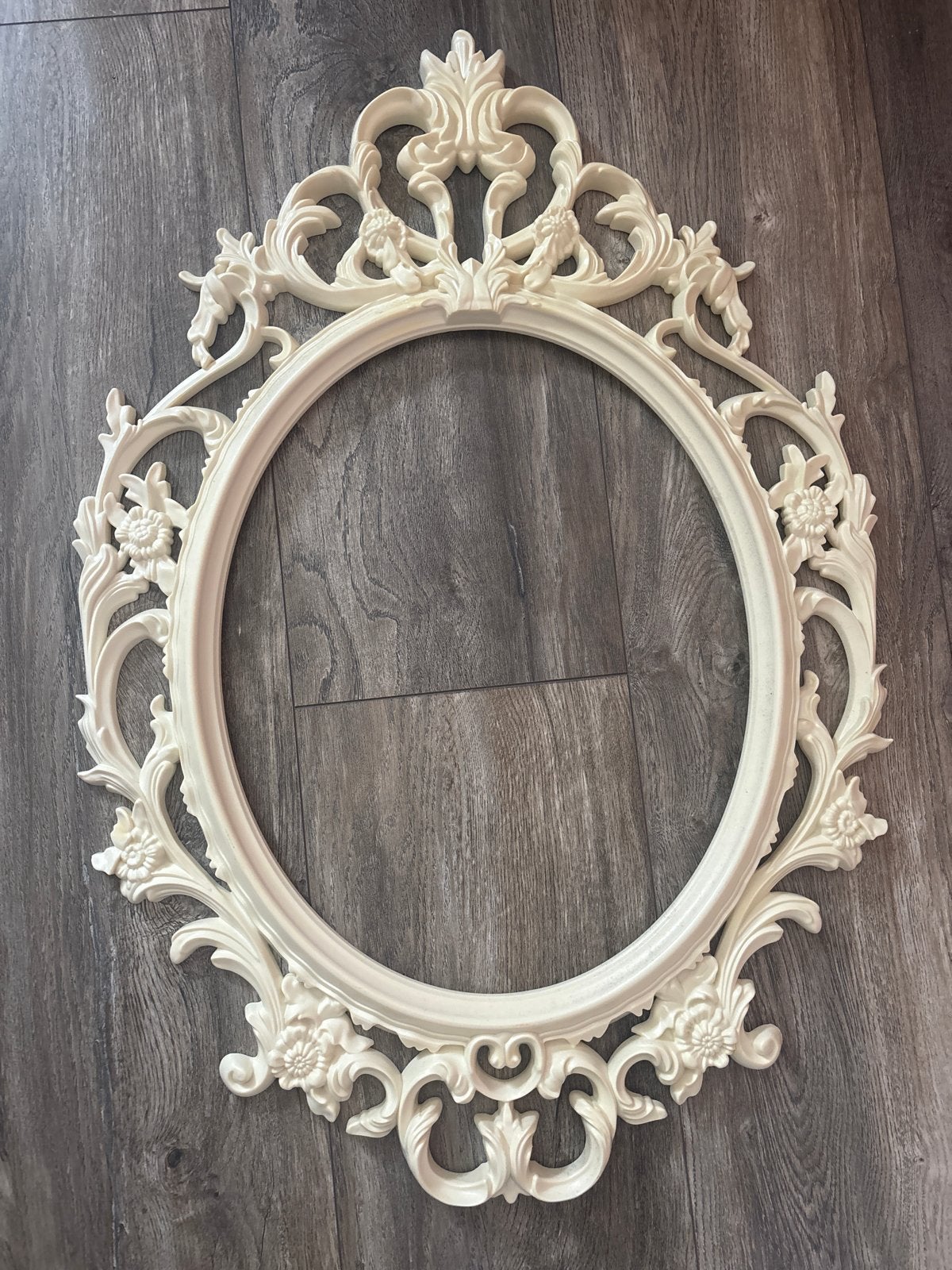 Decoratieve ovale fotolijst in barokstijl, crème wit, Kunststof, Ophalen of Verzenden, Zo goed als nieuw, Fotolijst