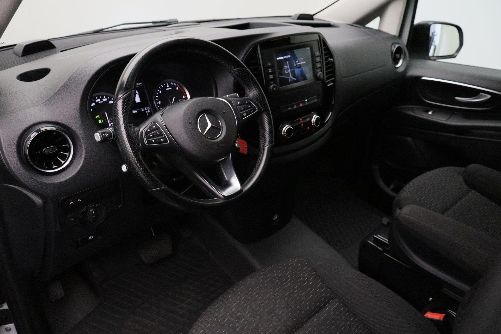Mercedes-Benz Vito 116 CDI Lang L2H1 2022 Carplay | LED | Na, Auto's, Automaat, Gebruikt, Euro 6, 2000 kg