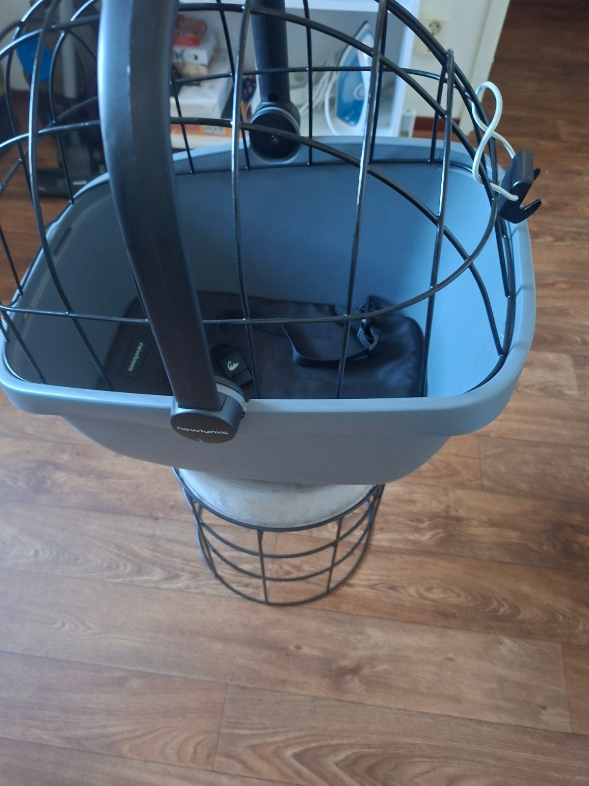 New Looxs clipper honden boodschappenmand, Ophalen, Zo goed als nieuw, Fietsmand, New Looxs