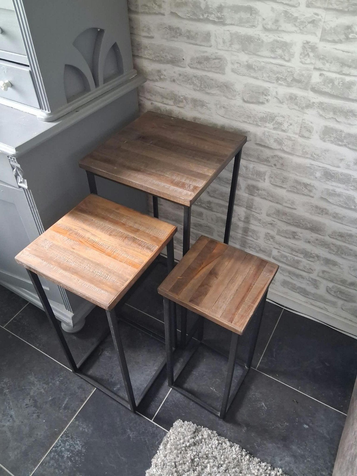 Set van 3 industriële bijzettafels - hout en metaal, Ophalen, Minder dan 55 cm, Gebruikt, Vierkant
