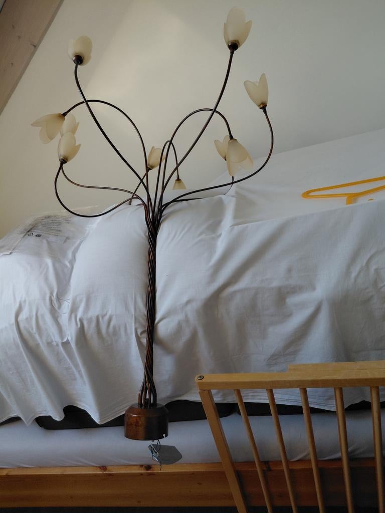 Dimbare hanglamp met bloemvormige glazen kappen, Ophalen, Gebruikt, Modern, Sfeervol, Glas
