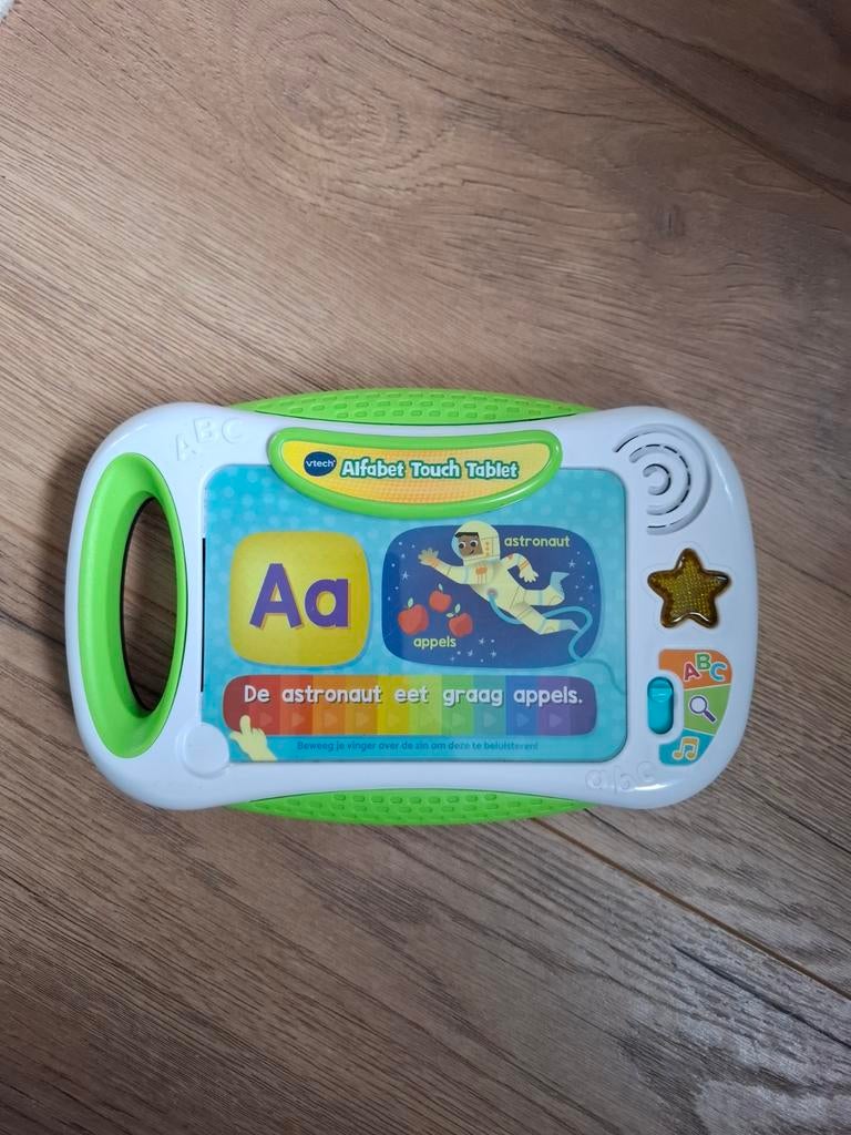VTech Alfabet Touch Tablet - Compleet en Werkend, Ophalen, Zo goed als nieuw, Taal en Lezen, Met geluid