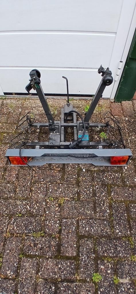 Stevige fietsendrager voor trekhaak - Gebruikt, Ophalen, 2 fietsen, Gebruikt, Trekhaakdrager