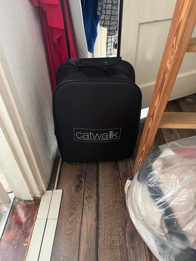Catwalk Cosmetics Trolley Koffer Zwart,hand bagage, Overige materialen, Gebruikt, Minder dan 50 cm, Ophalen of Verzenden