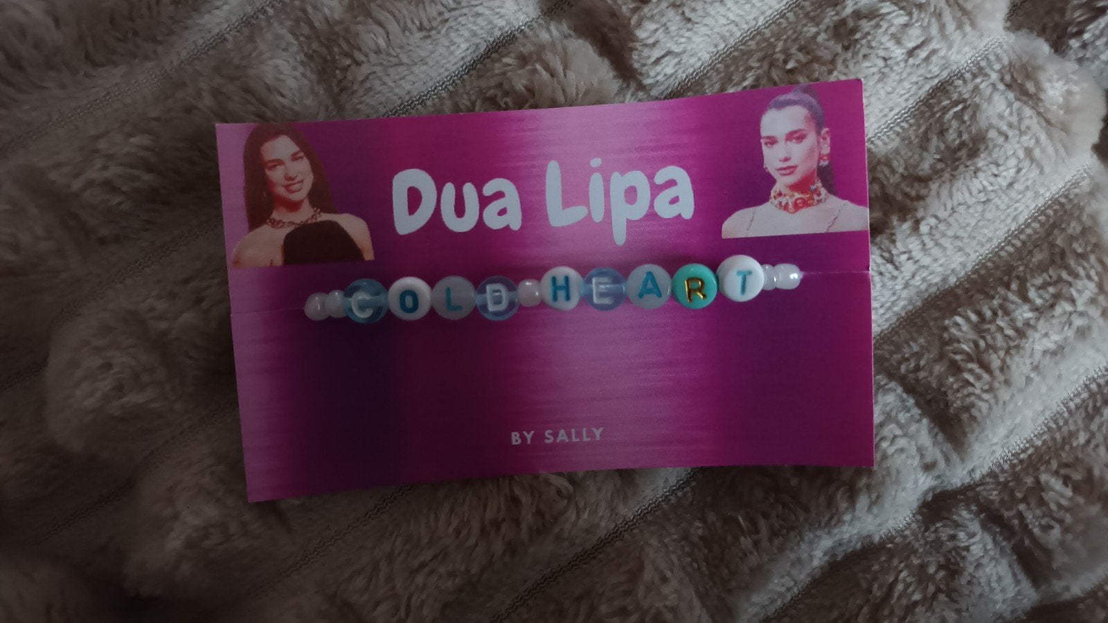 Dua Lipa 'Cold Heart' armband - Coldplay geïnspireerd, Overige kleuren, Kunststof of Plastic, Nieuw, Ophalen of Verzenden