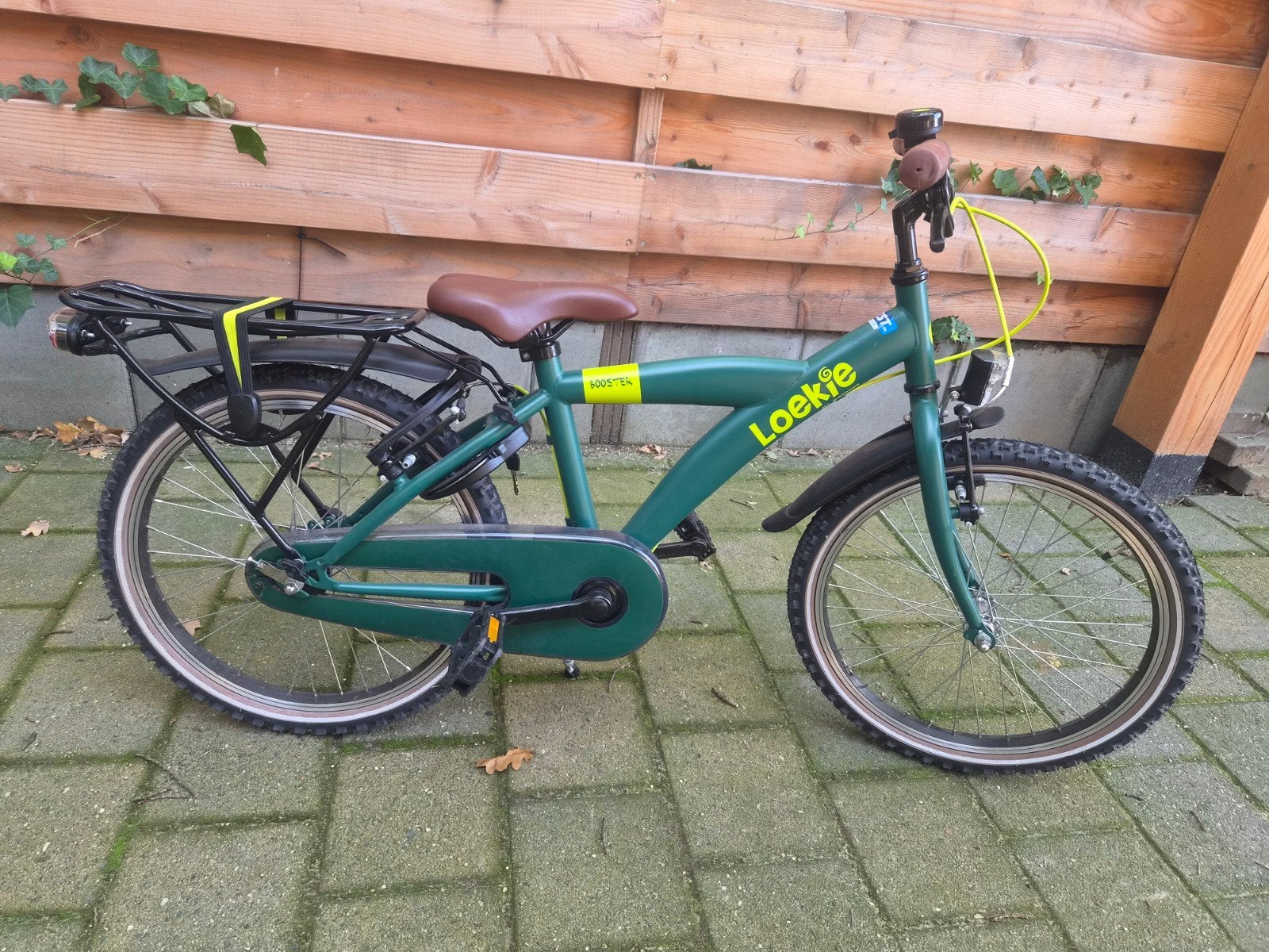 Loekie booster 20 inch, zeer nette kinderfiets, Fietsen en Brommers, Ophalen, Loekie Booster, Zo goed als nieuw, Terugtraprem