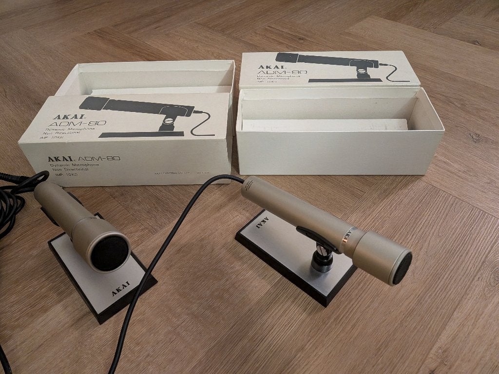 AKAI - 2x microfoons ADM-80 behorend bij AKAI bandrecorder, Ophalen of Verzenden, Bandrecorder