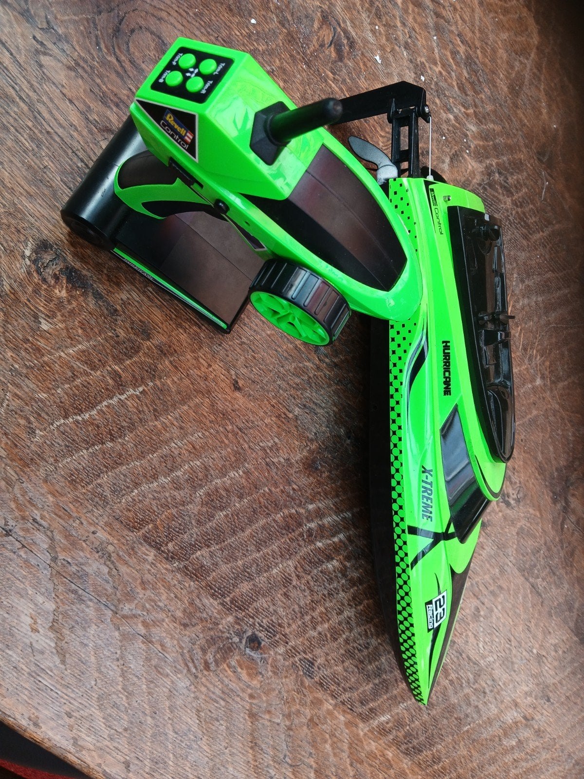 Revell rc boot, Ophalen, Revell
