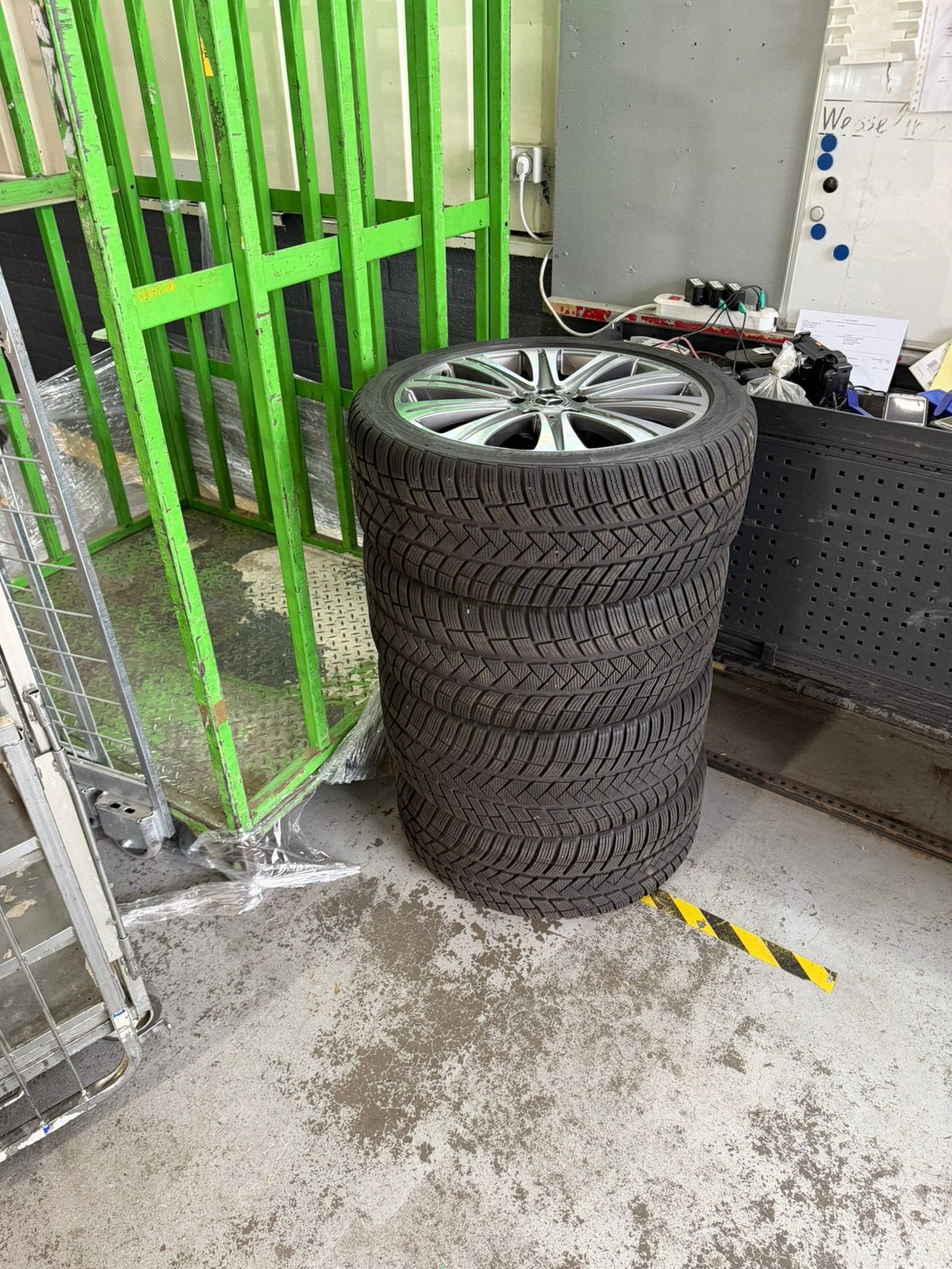 Mercedes velgen, Ophalen, Zo goed als nieuw