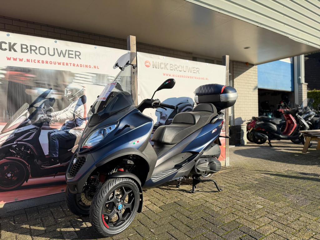 Piaggio MP3 500 HPE Sport Advanced 2020 | Org NL | 20.000 km, Motoren, 493 cc, Bedrijf, Overig, Traction Control