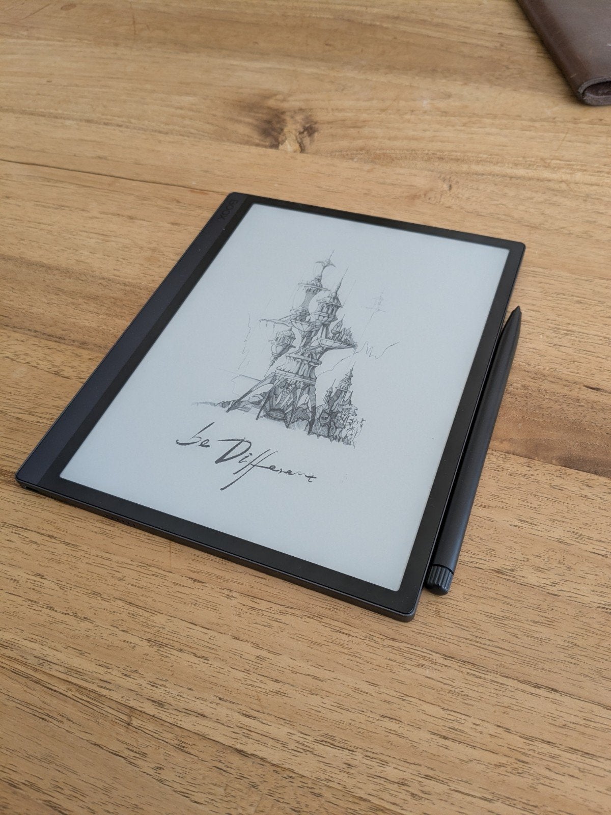 Onyx Boox Ultra Tab E-reader met hoes en pen, Onyx Boox, Verzenden, Bluetooth, Zo goed als nieuw
