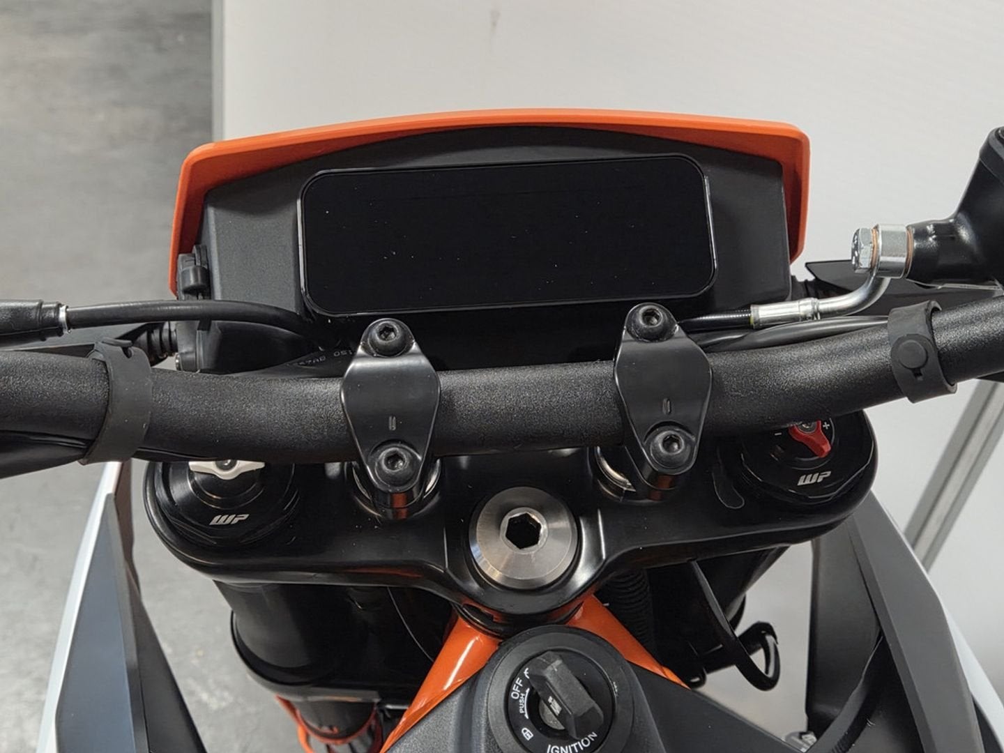 KTM 390 SMC R (bj 2025), KTM, Bedrijf, Onbekend, 398 cc