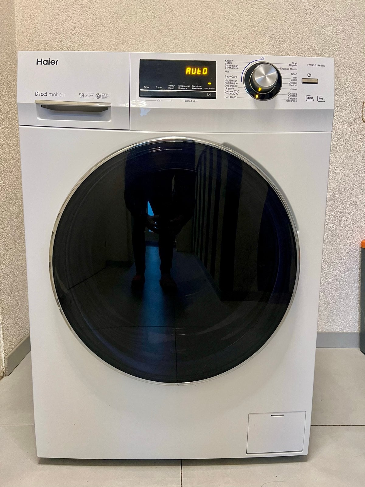 Haier Wasmachine HW80-B14636N, Witgoed en Apparatuur, Ophalen, 1200 tot 1600 toeren, Gebruikt, 8 tot 10 kg