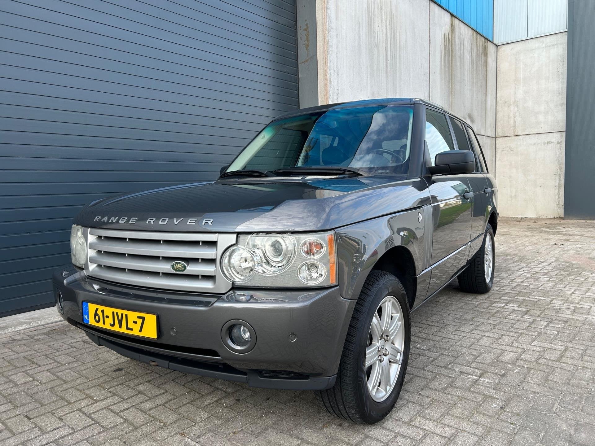 Land Rover Range Rover 4.4 V8 SE AUT LEDER SK DAK NAVI, Auto's, Land Rover, 309 pk, Gebruikt, 8 cilinders, Bedrijf