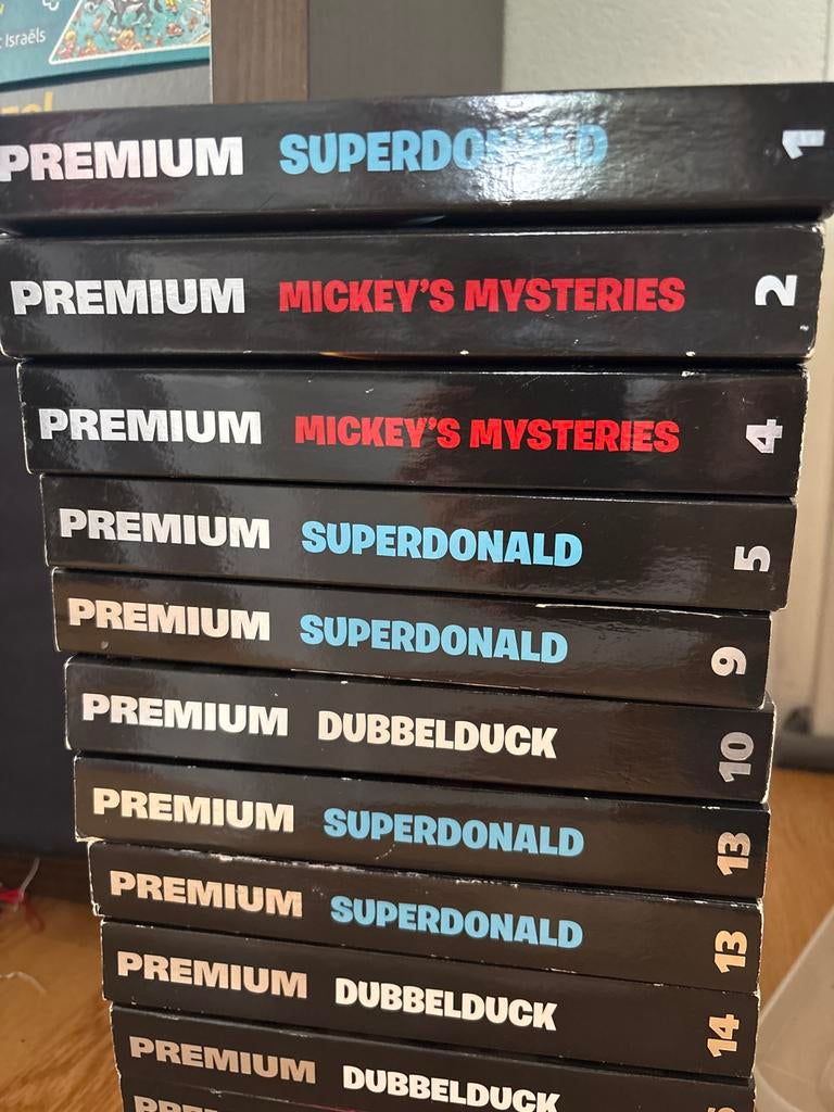 Donald Duck Premium Reeks - Superdonald, Dubbelduck, Mickey, Meerdere stripboeken, Ophalen, Zo goed als nieuw, Donald Duck